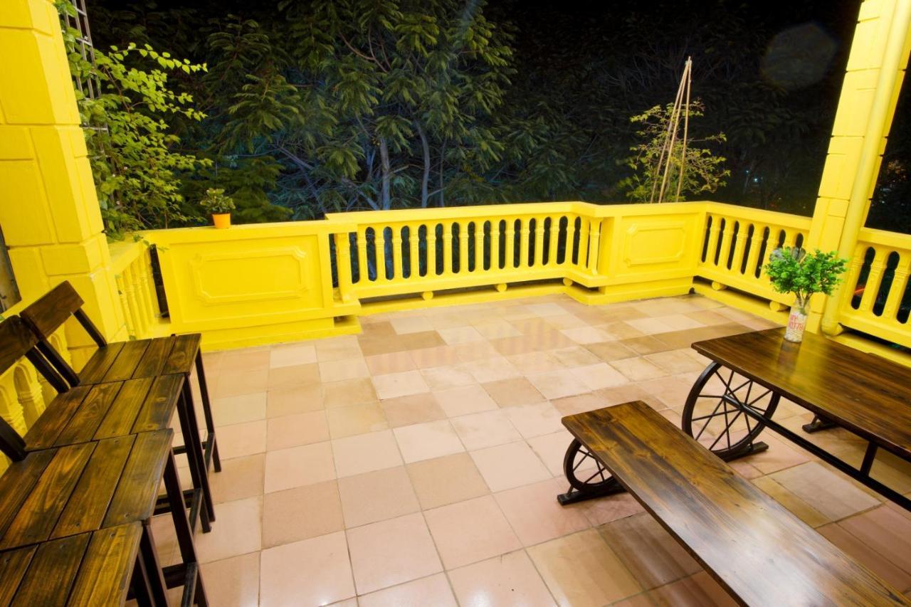 Vivu Homestay Hue Bagian luar foto